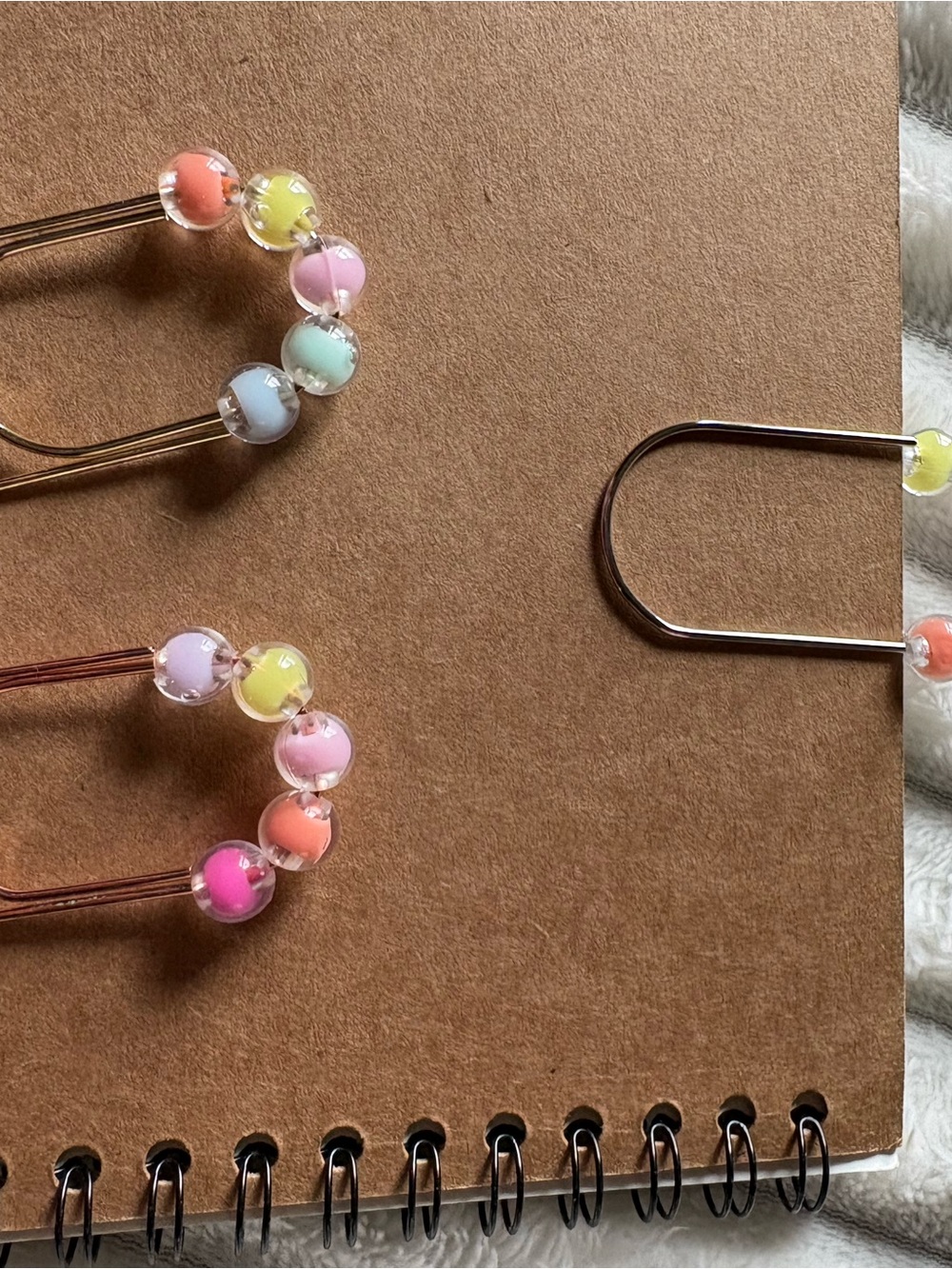 Pastel Beaded Paperclip Bookmarks – Kids Set (Multicolor)
